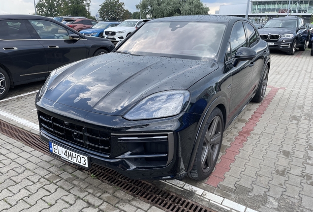 Porsche Cayenne Coupé Turbo E-Hybrid