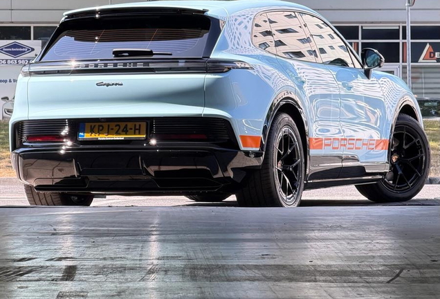 Porsche Cayenne Electric