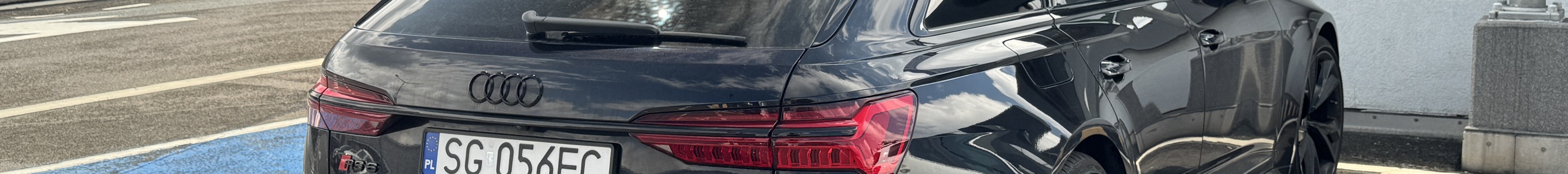 Audi RS6 Avant C8
