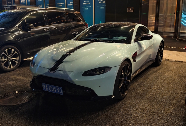 Aston Martin V8 Vantage 2018