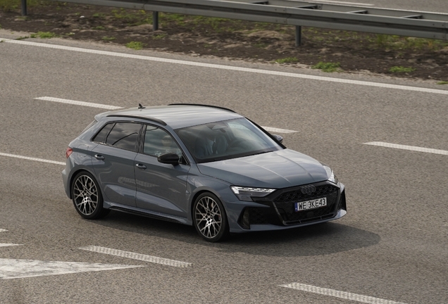 Audi RS3 Sportback 8Y 2025