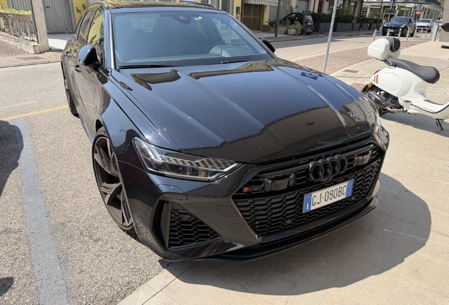 Audi RS6 Avant C8