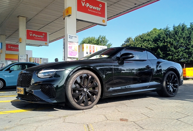 Bentley Continental GTC 2025