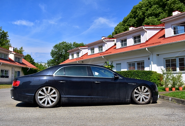 Bentley Flying Spur W12