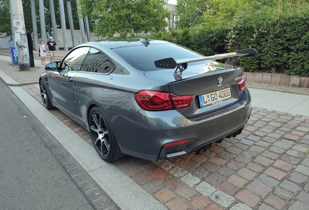 BMW M4 GTS