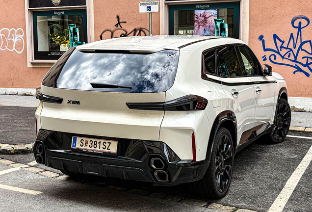 BMW XM G09