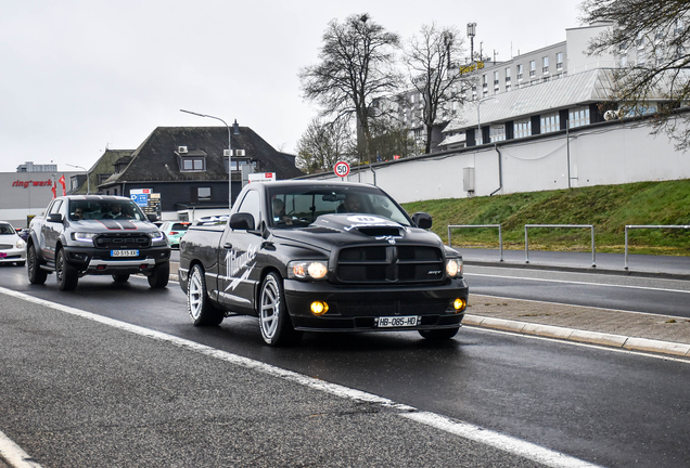 Dodge RAM SRT-10