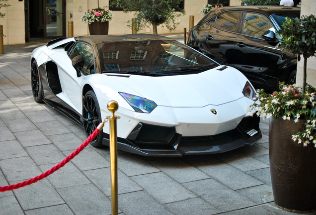 Lamborghini Aventador LP700-4 Roadster DMC Spezial Version