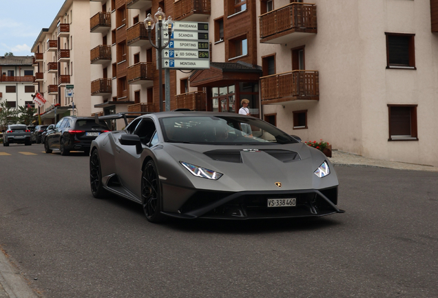 Lamborghini Huracán LP640-2 STO