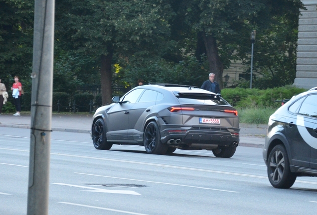 Lamborghini Urus Performante