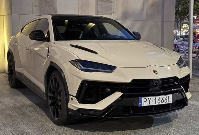 Lamborghini Urus S