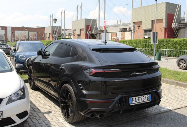Lamborghini Urus SE