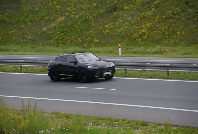 Lamborghini Urus SE