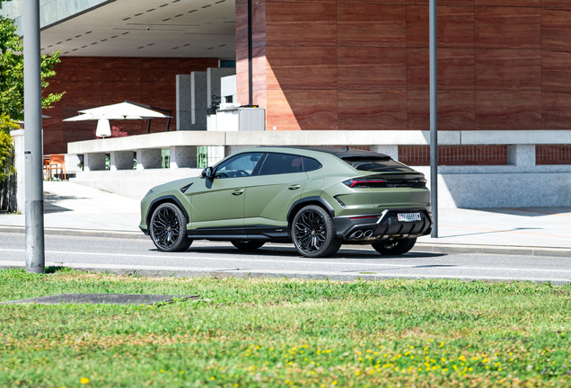 Lamborghini Urus SE