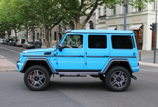 Mercedes-Benz G 500 4X4²