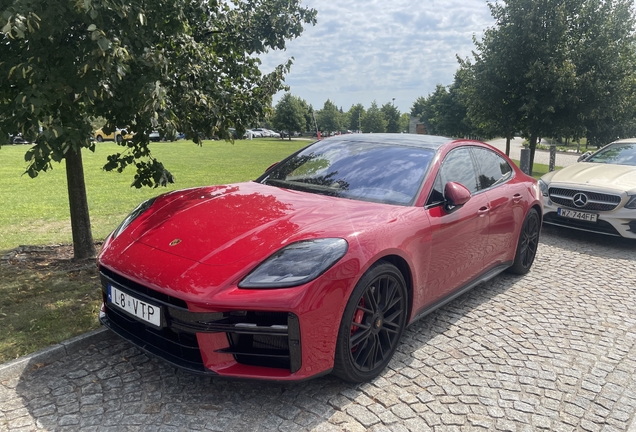 Porsche 972 Panamera GTS MkI