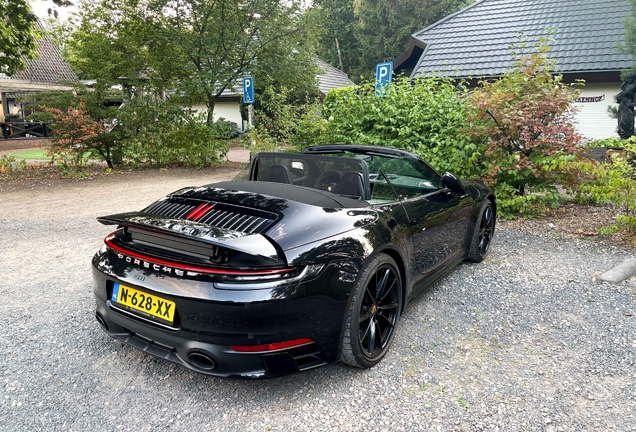 Porsche 992 Carrera 4S Cabriolet MkI
