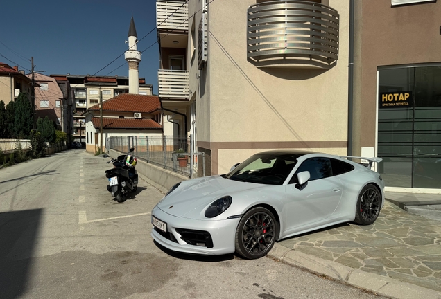 Porsche 992 Carrera 4S MkI