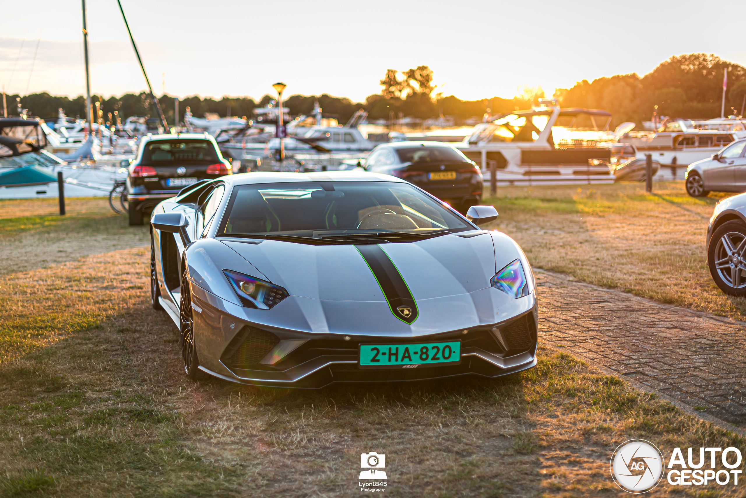 Lamborghini Aventador S LP740-4