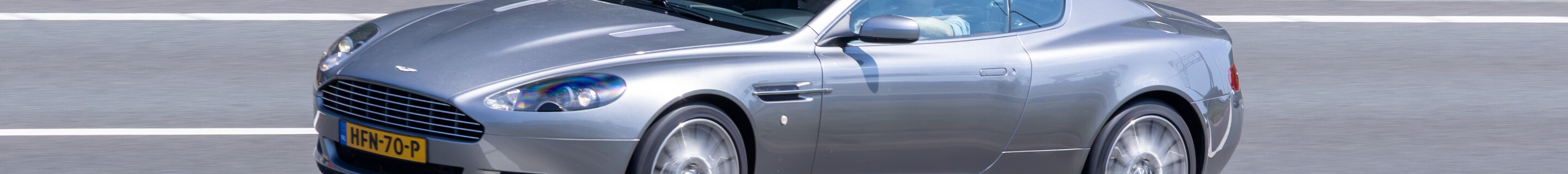 Aston Martin DB9