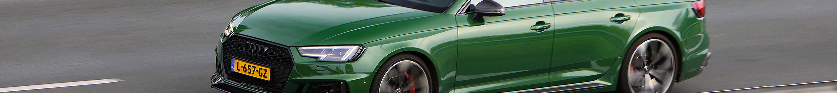 Audi RS4 Avant B9