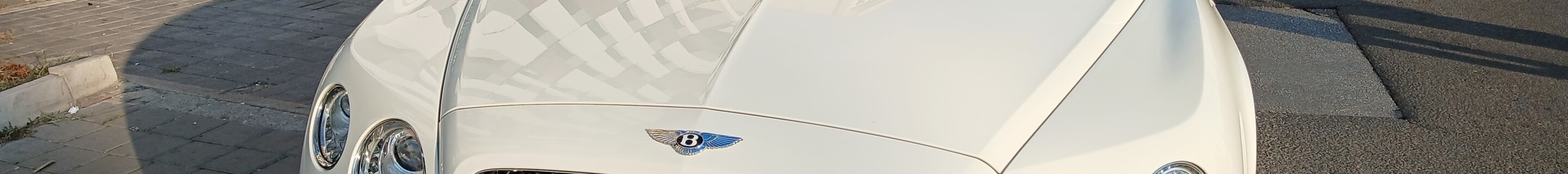 Bentley Continental GTC 2016