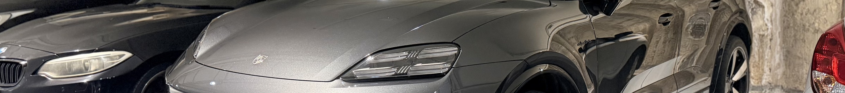 Porsche Macan EV Turbo