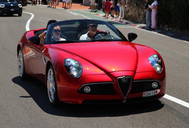 Alfa Romeo 8C Spider