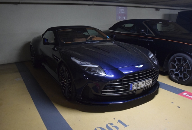 Aston Martin DB12 Volante