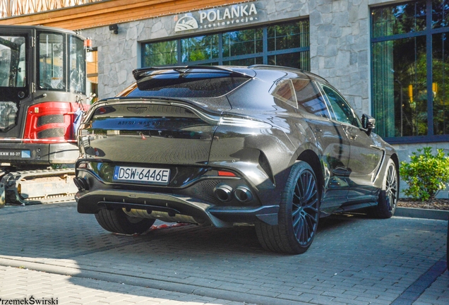 Aston Martin DBX707
