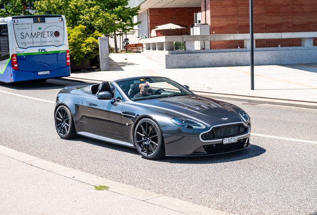 Aston Martin V12 Vantage S Roadster