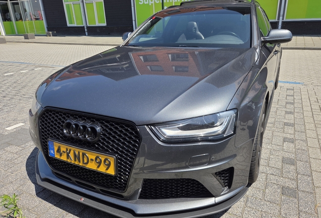 Audi RS4 Avant B8