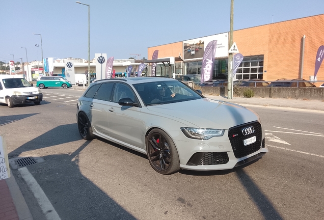 Audi RS6 Avant C7 2015