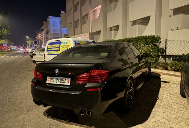 BMW M5 F10 2011