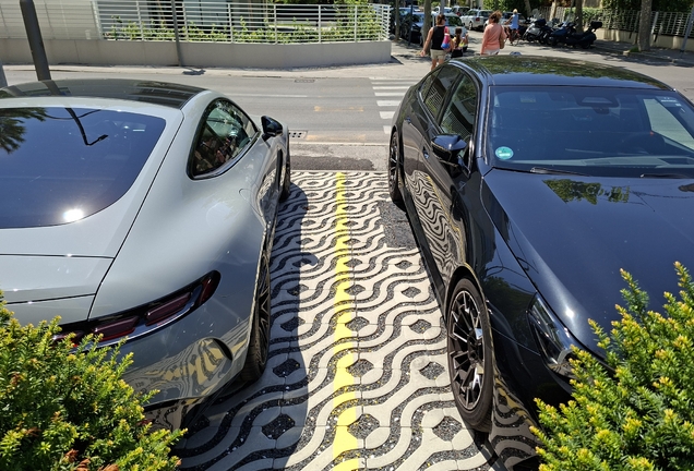 BMW M5 G90