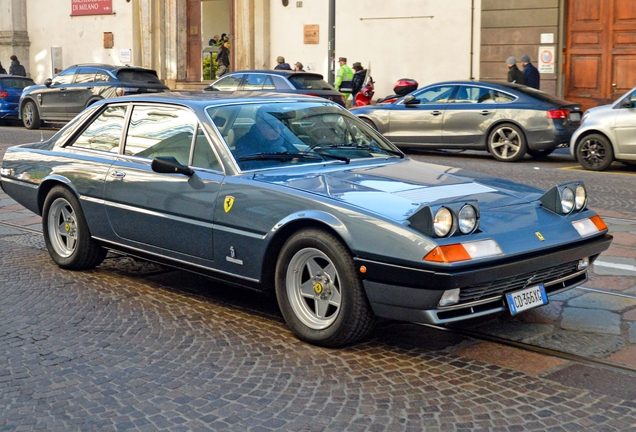 Ferrari 400i