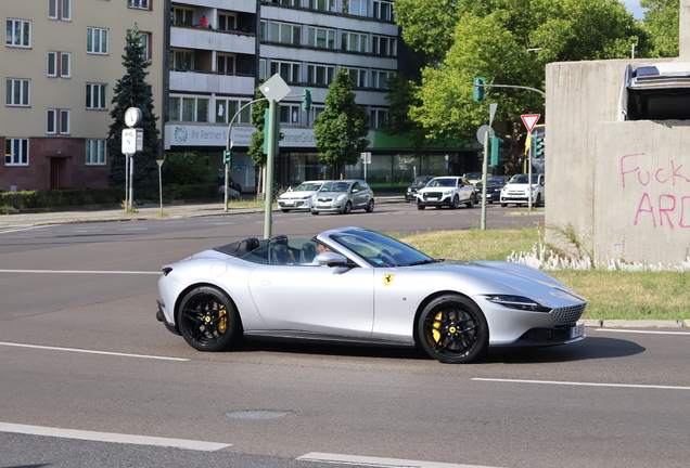 Ferrari Roma Spider