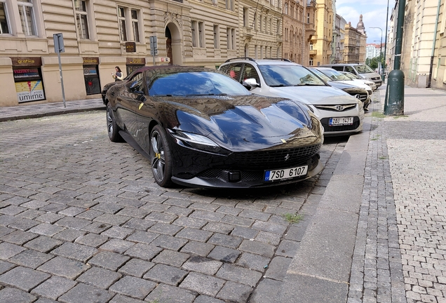 Ferrari Roma Spider