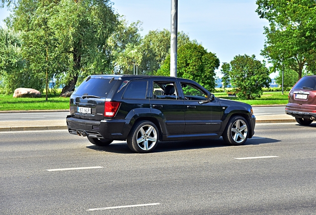 Jeep Grand Cherokee SRT-8 2005