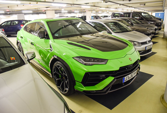 Lamborghini Urus Performante