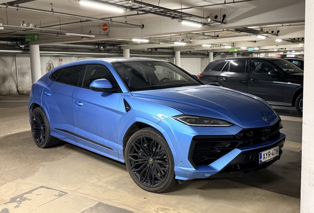 Lamborghini Urus SE