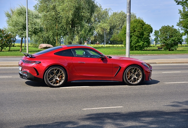 Mercedes-AMG GT 63 C192