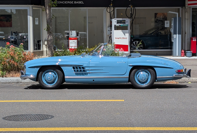 Mercedes-Benz 300SL Roadster