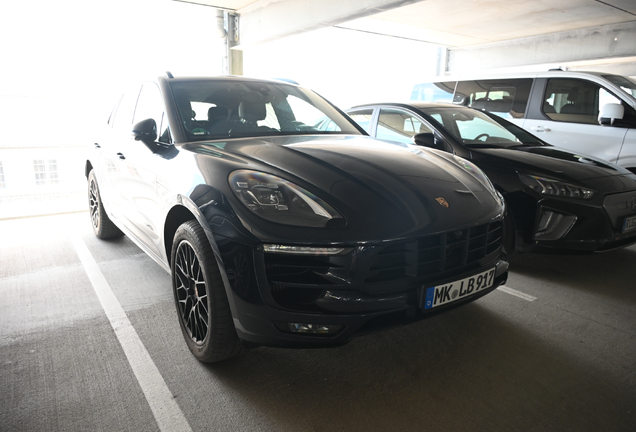 Porsche 95B Macan GTS MkI