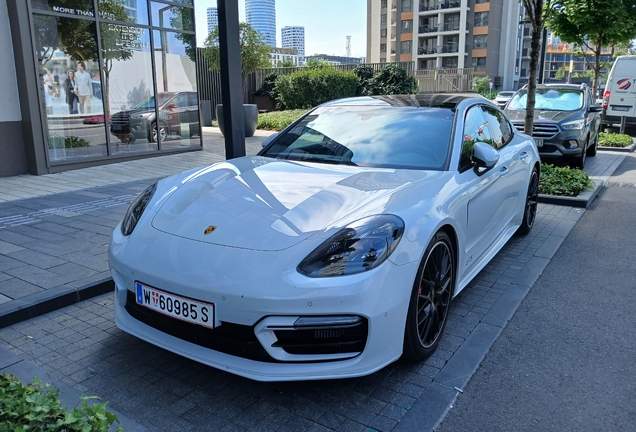 Porsche 971 Panamera GTS MkII