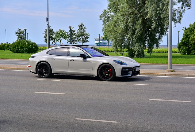Porsche 972 Panamera GTS MkI
