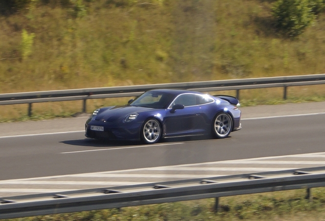 Porsche 992 GT3 Touring MkII