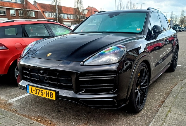 Porsche Cayenne Turbo S E-Hybrid