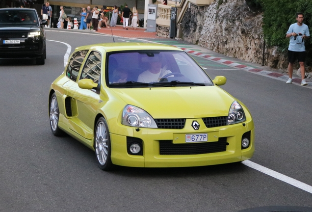 Renault Clio V6 Phase II