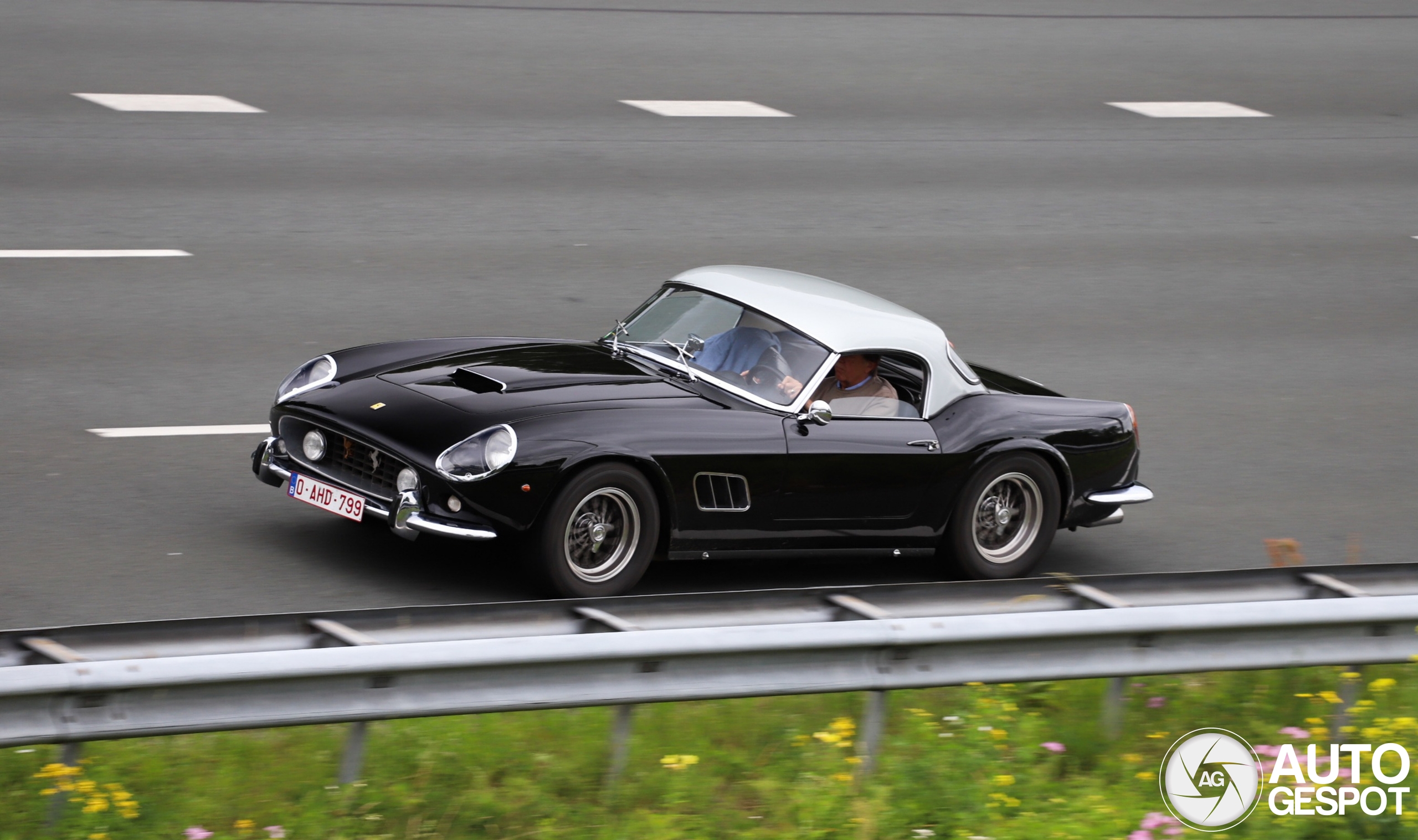 Ferrari 250 GT California Spider